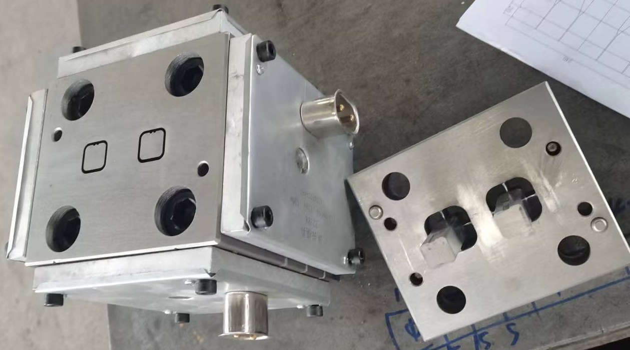 extrusion mould for pvc profile activity