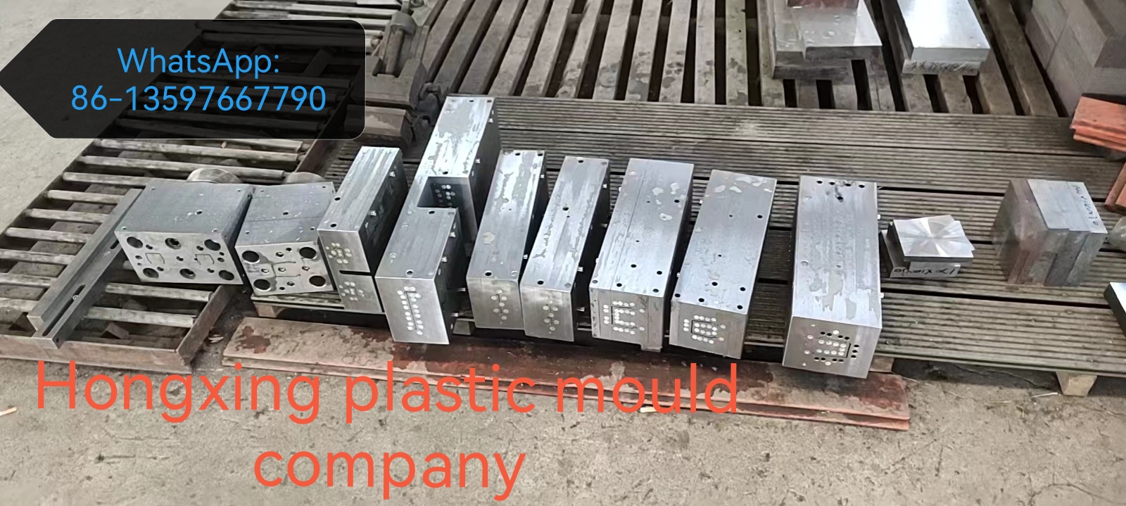 extrusion mould for Plastic trucking profile 
